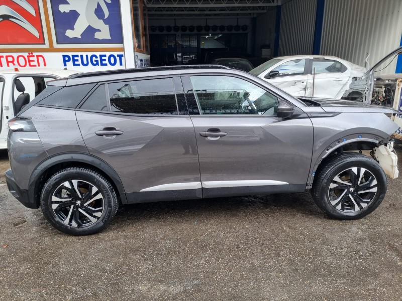 https://www.liderpeugeot.com/