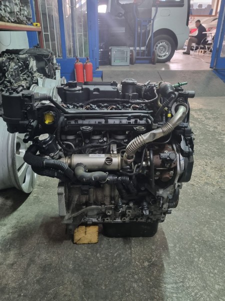 https://www.liderpeugeot.com/